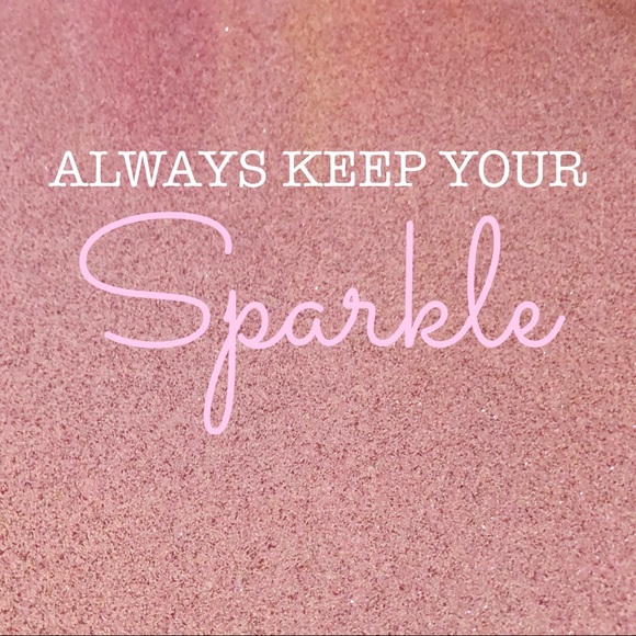 Meet your Posher, Kayla - Picture 8 of 9